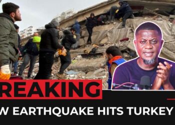 Earthquake In Istanbul; I Came Out N@ket, Was On The 20th Floor, Grabbed A Baby & Ran, Sleeping In Park With Bonfire